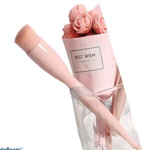 💕💙Sale 1Hour Only for $19 🎉⭐️HP⭐️💕Vegan Q flawless foundation brush New